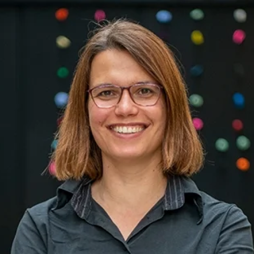 Dr. Maité Dupuis Dr. Maité Dupuis